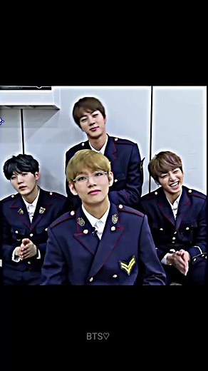 spring day mode aegyo😅Yoongi cute banget#yoongi #suga #minyoongi #taehyung #seokjin #jungkook #bts_official_bighit #funny #foryoupage #foryou #fyp #fypシ