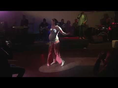 Pregnant Belly Dancer 19
