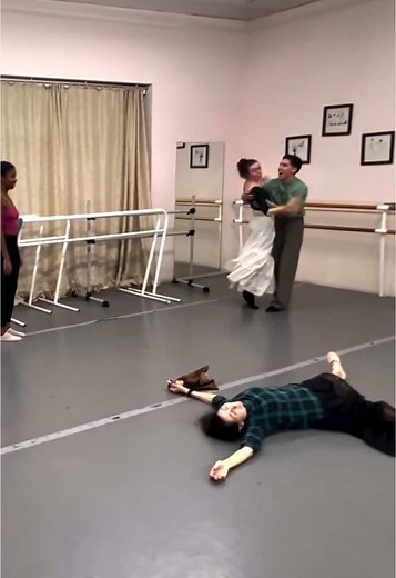 Aunt March's Dilemma in Ballet Adaptation