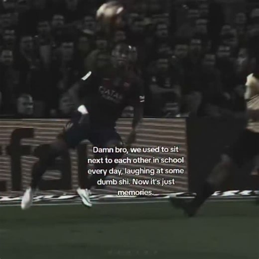 uchiha_metaverse on Instagram: "Golden days 👊 OLD CARTOONS WHERE SO ADORABLE💖💫 🚁🦆INSANE Footage Captured from Helicopter in the Amazon! 🌳😱 Could this be REAL footage of the legendary Titanoboa, the largest snake to ever exist, slithering through the hidden rivers of the Amazon rainforest?!😳🔥 These massive prehistoric creatures, thought extinct for millions of years, may still lurk in the planet's deepest jungles! 🌍👀 Would YOU dare to fly over these giants?! 😨🦆 📍Location: Deep Amazo