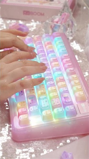 KiiBOOM Phantom 81 Lite and Meow Pudding Keycap set
