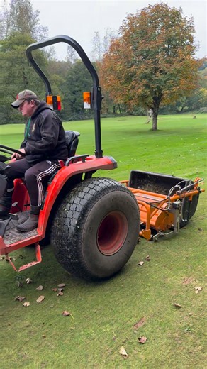 120K views · 240 reactions | The TM1000 in action at Henllys Golf Course in Wales. The club have noticed dramatic improvements on the course since removing the thatch regularly that holds water. The course is a wet course due to water running off the hills but using this alongside the SISIS Multislit has been a game changer #sisis | SISIS Machinery | Facebook