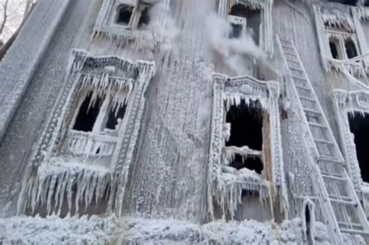 Extreme cold grips Siberia, as temperatures fall to lowest levels since 2002