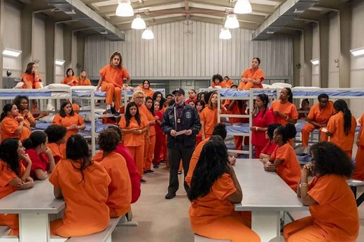 Femmes entre elles, en prison, en souffrance : trois séries féminines et féministes