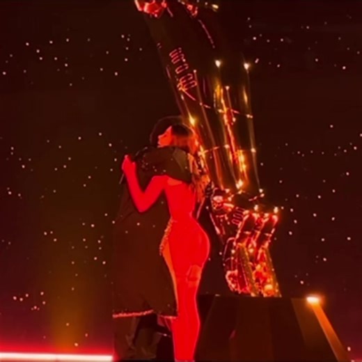 #theweeknd #anitta #sãopaulo #xo #xotwod | sao paulo the weeknd