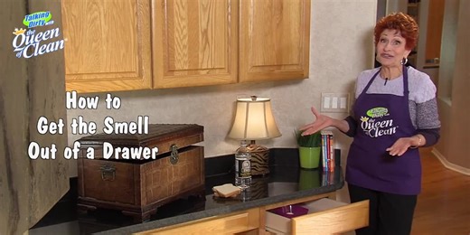 Queen of Clean offers guide to de-mustying a drawer