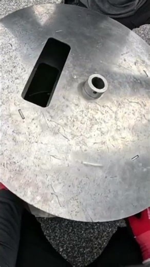 Loading a gutter coil on to the gutter machine by hand 💪