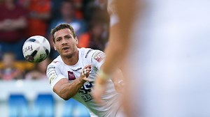 Widnes 40-8 Wakefield: Widnes dominate Wakefield