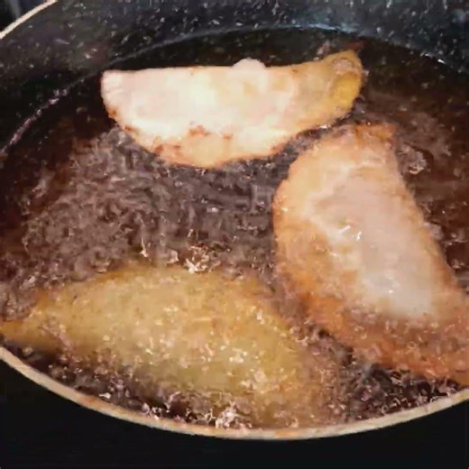 Shredded Chicken/ Cheese Empanadas