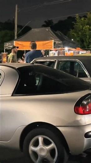 Chevrolet Tigra: Compact, Stylish and Unforgettable! 🔥