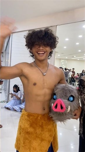 INOSUKE COSPLAY & BALD MIKU BERTEMU at PASAR ATOM SURABAYA ID 🇮🇩🐗#INOSUKE #COSPLAY #MIKU