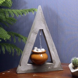 1.5M views · 2.7K shares | Triangle Desktop Fountain Amazing Water Feature ⛲ | RusticKraft | Facebook