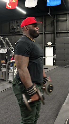 DUMBBELL FRONT RAISE BENEFITS! #powerlifting #fitnesstips #strengthtraining #fitspo #gymtips #fit