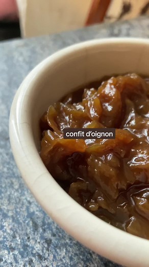 Recette Simple de Confit d'Oignon pour Burgers