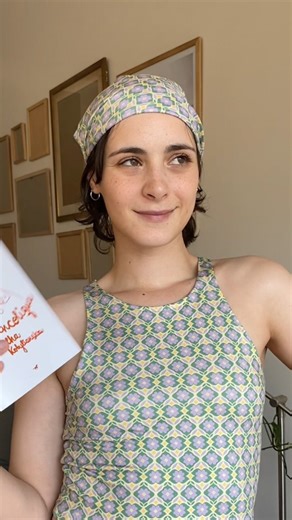 Onder Ons – Diseño de autor on Instagram: "Tres tops, tres estampas, mil formas de usarlos. Hechos en series chicas, pensados para usar hoy, mañana y siempre. Diseño independiente, sin apuro y con mucha intención 🤍 ¿Cuál sos vos? #diseñoindependiente #modaargentina #topsestampados #slowfashion #hechoenbuenosaires"