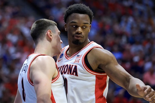 Arizona basketball defeats Utah State to make March Madness Sweet 16