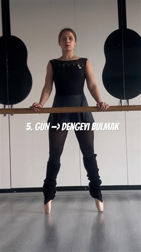 Bale disiplini ve point egzersizleri. Ve birazda pointe ASMR #ballet #asmr #vlog #point #shorts