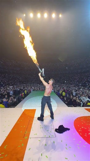 MASSIVE PYROTECHNICS SHOW FEATURING JOEL CORRY