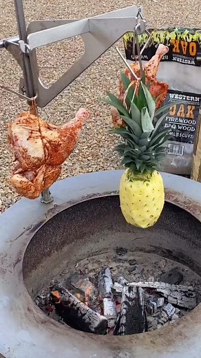 Hanging chickens #bbq #overthefirecooking #girlscangrill #foodvideo