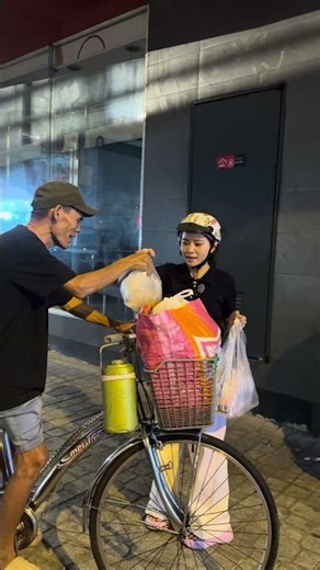 ON BEHALF OF THE ENTIRE FAMILY, WE WOULD LIKE TO THANK ALL THE BENEFACTORS.