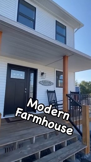 This modular home is called the “modern farmhouse” by PennWest Homes. A 2 story prefab house with over 2,300 sqft! WATCH the full tour on the channel for all the info and details, link in bio! #modularhome #modularhouse #prefabhouse #prefabhomes #housetour #newhome #realestate #house #hometour | Prabe house | Facebook