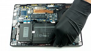 Inside Dell Latitude 14 7420 - disassembly and upgrade options