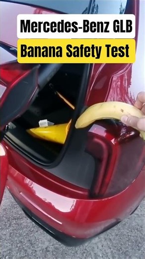 Mercedes-Benz GLB Banana Safety Test. #mercedes #mercedesbenz #safetytest #electriccar