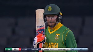 1.4M views · 10K reactions | Mo & Jos combine! 欄 | England Cricket | Facebook