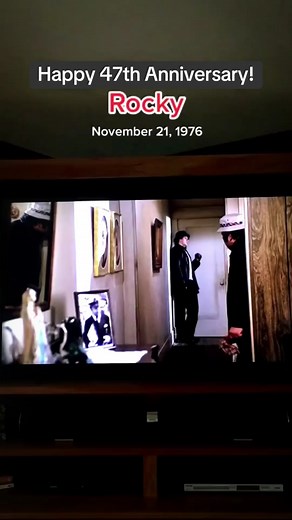 80s Deennice on TikTok