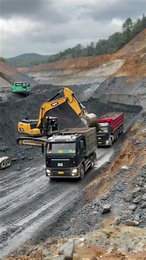 Heavy equipment activity at coal mining sites #shorts