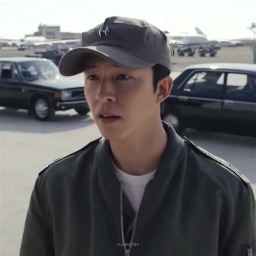 2.3K views · 21 reactions | The way he talked in those three languages was so damn fine.掠 | Kim Kim | Facebook