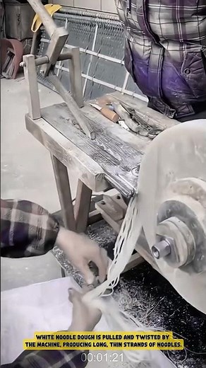 Traditional Noodle Making Process with Manual Turning Machine- Good tools and machinery