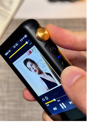 Your ears just leveled up 🎧✨ Unboxing the DREAM TEAM — H20pro A20pro Dual DAC 🔥 Flagship drivers 🔥 4.4mm balanced output Studio-grade detail. Zero fatigue. Pure bliss. This is the combo you didn't know you needed. Link in bio to hear the magic 🎶 #HIFIWALKER #DAP #hifi #HiResAudio #AudiophileLife