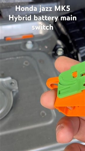 Honda jazz Mk5 Hybrid battery main fuse