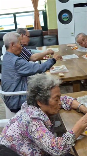 🧩 오전 인지 프로그램, 교구 블록 활동 시간