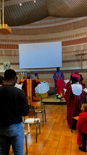 Fais de nous de vrais … 🎶🎵 #eememuresurrection #gospel #methodistchurch #Gennevilliers | Eglise Méthodiste Unie Résurrection Paris