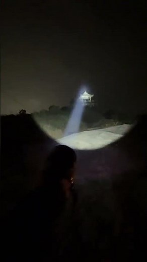 Lumintop Power – 2000m Long-Range Searchlight, 7000LM Super Throw Flashlight