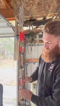 How to Use the Tie Boss Block & Tackle (2 Pulley System) #tieboss #hoist #johnnyslicks