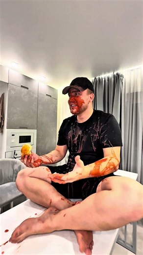 Endlessly ketchup or hot sauce cat mode?😱🔥♥️