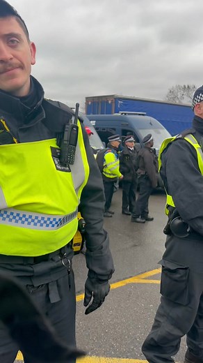 Harry Hilden | Harry Hilden Back Up