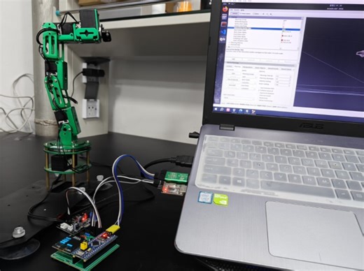 基于stm32和ros串口通信，利用moveit进行路径规划，将轨迹送给stm32执行，带动机械臂运动