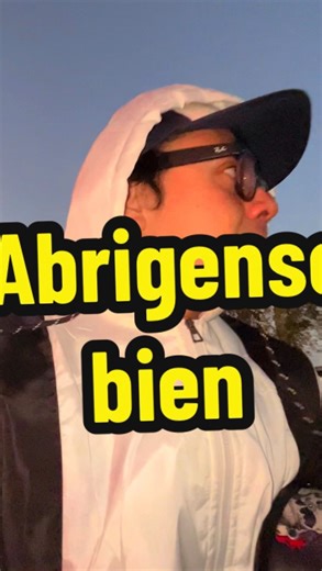 Chico Callejero on Instagram: "Qué frío hace en Salamanca"