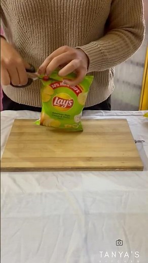 Crunchy Lays Chips ASMR 🤤 | Relaxing Snack Eating | Satisfying Sounds #asmrshorts #asmr