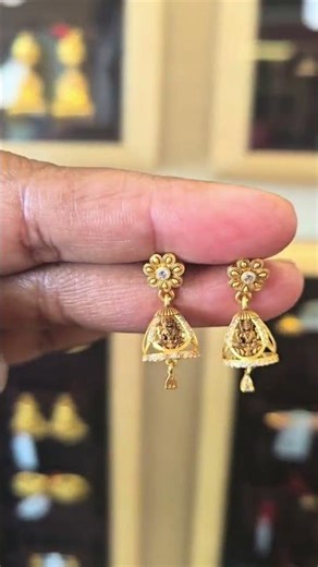 Earring 22CT Gold/91.6 BIS Hallmark Gold