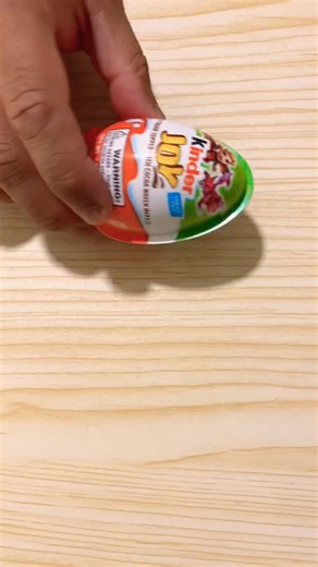 Yummy tasty kinder egg #bueno #yum #candy #sweet #candyegg