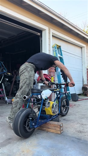 Lil 2 Stroke Tap: The Mini Bike Experience