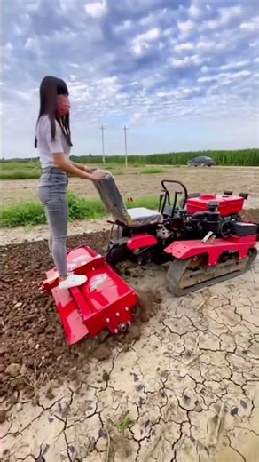 Greenhouse soil preparation, ditching, and fertilization machine; ditching depth 45×40 cm.