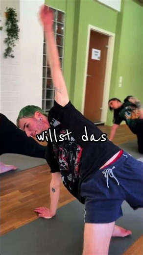 Festival-Metal Yoga für zu Hause (oder in Nürnberg)
