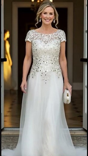 Mother Of The Bride: Outfit Tips & Ideas 2025 | Elegant & Modern Wedding Looks