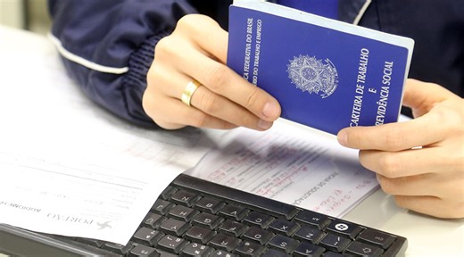 Unemployment drops to 5.1% in December and 2025 records the best results in the time series | News Agency